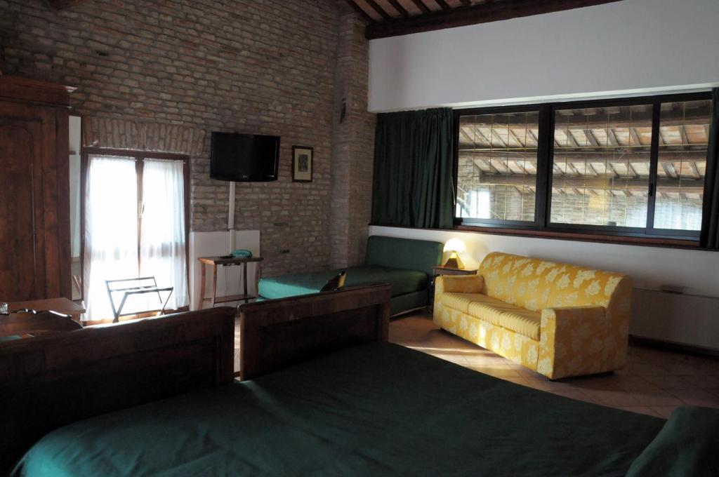 Agriturismo-R&B Corte Dei Gioghi Ferrara Quarto foto